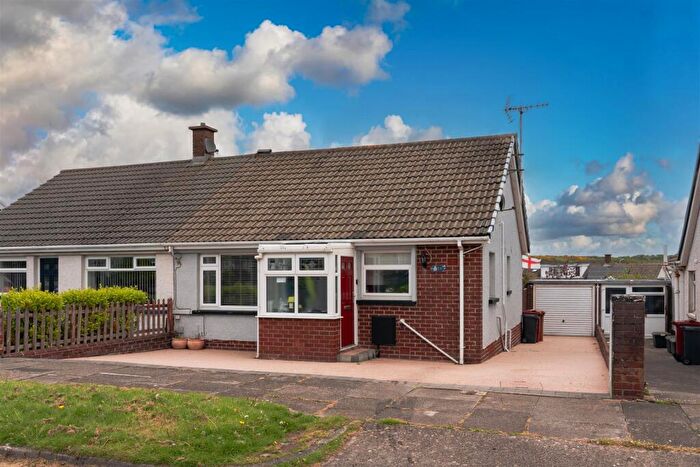 3 Bedroom Semi-Detached Bungalow For Sale In Foxfield Road, Walney, Barrow-In-Furness, LA14