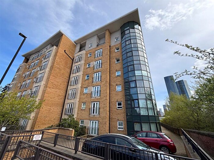 2 Bedroom Apartment For Sale In Middlewood Street, Salford, Greater Manchester, M5