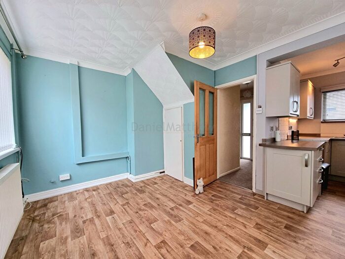 3 Bedroom End Of Terrace House For Sale In Keens Place, Bryncethin, Bridgend County., CF32