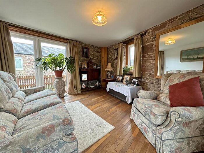 1 Bedroom Character Property For Sale In Great Orton, CA5