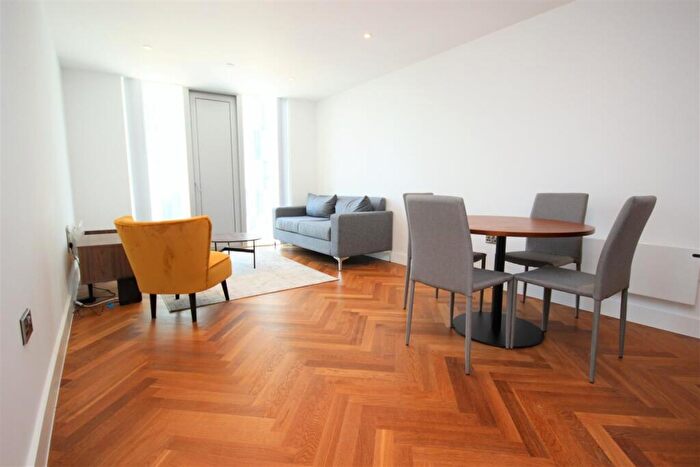 1 Bedroom Apartment To Rent In Deansgate Square Manchester, M15