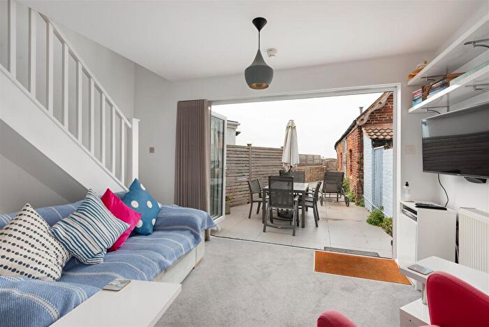 2 Bedroom Terraced House To Rent In Sea Wall, Whitstable, CT5