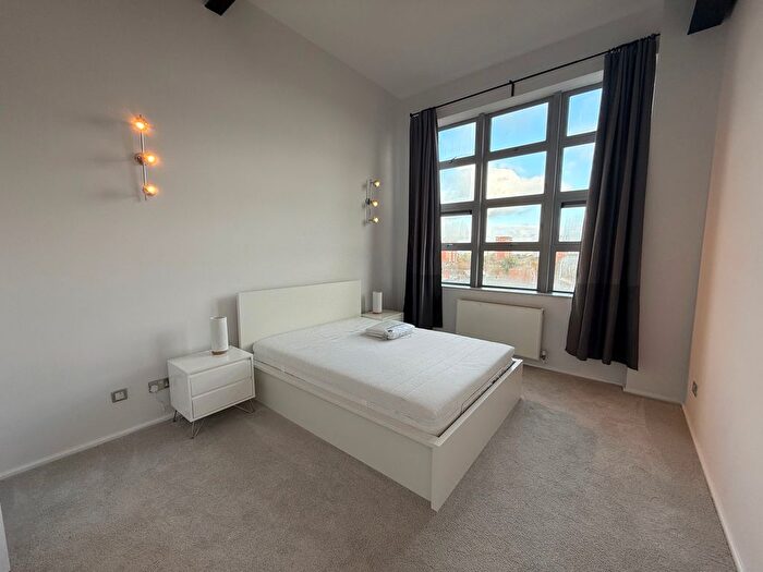 1 Bedroom Flat To Rent In Great Hampton Street, Hockley, Birmingham, B18