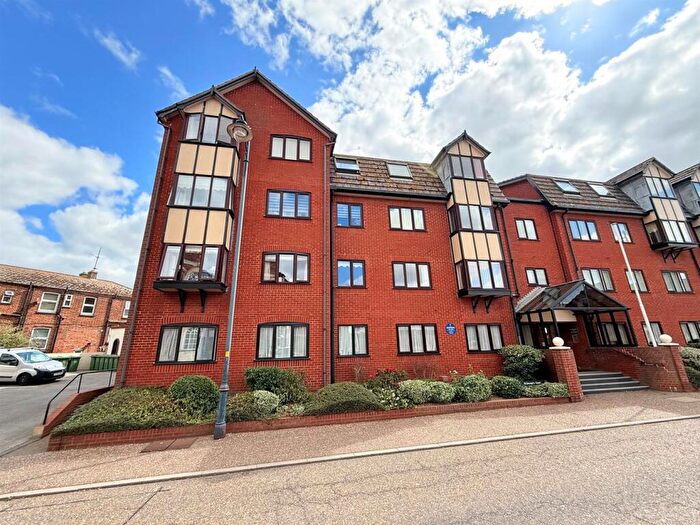 2 Bedroom Flat For Sale In St Georges Court, Great Yarmouth, NR30