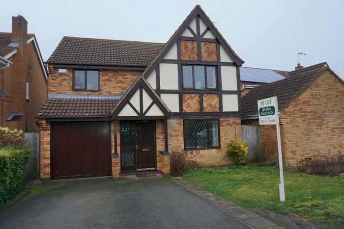 5 Bedroom Detached House To Rent In Hollow Wood, Olney, MK46