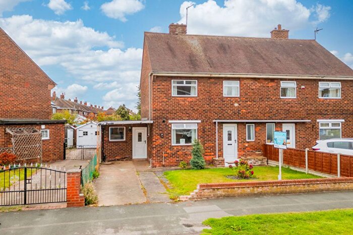 3 Bedroom Semi-Detached House For Sale In Gatesby Road, Goole, DN14