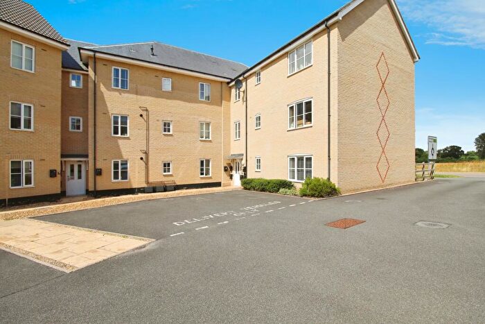 2 Bedroom Apartment For Sale In Pond Way, Norwich, NR7