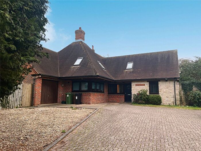 4 Bedroom Detached House To Rent In Abingdon Road, Cumnor, Oxford, Oxfordshire, OX2