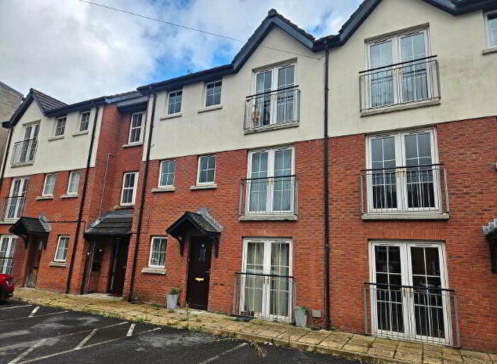 2 Bedroom Apartment / Flats For Sale In Exchange Court, Newtownards, BT23