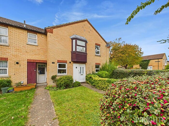 2 Bedroom Terraced House For Sale In Ludwick Way, Welwyn Garden City, AL7