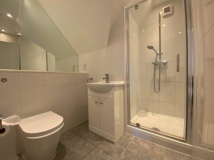 1 Bedroom Flat To Rent In Gainsborough House, Redden Court Road, Essex, RM3
