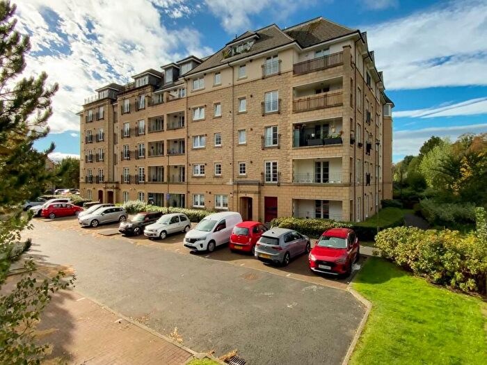 2 Bedroom Flat For Sale In Powderhall Brae, Powderhall, Edinburgh, EH7