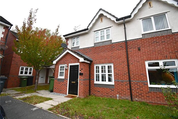3 Bedroom Semi-Detached House For Sale In Camden Mews, New Hey Road, Woodchurch, CH49