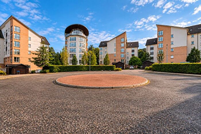 4 Bedroom Flat For Sale In Shaw Crescent, Aberdeen, Aberdeenshire, AB25