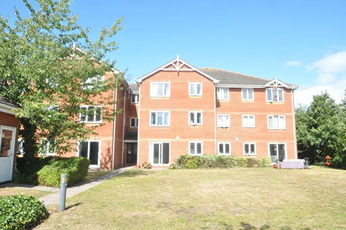 1 Bedroom Flat To Rent In Benfleet Road, Benfleet, SS7