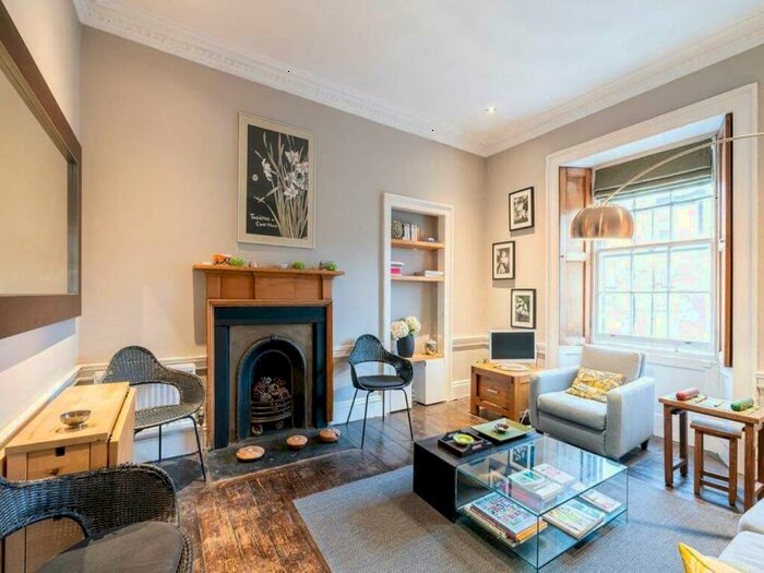 1 Bedroom Flat To Rent In William Street, West End, Edinburgh, EH3