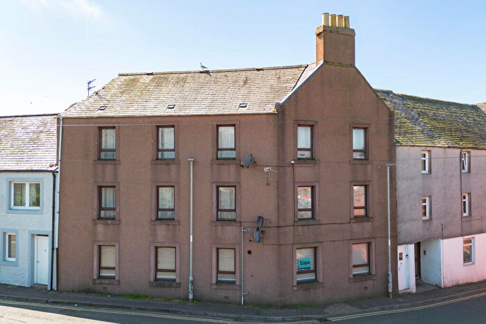 2 Bedroom Flat For Sale In Upper Hall Street, Montrose, DD10