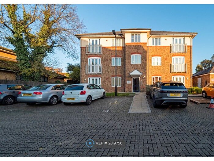 1 Bedroom Flat To Rent In Periwood Crescent, Perivale, Greenford, UB6