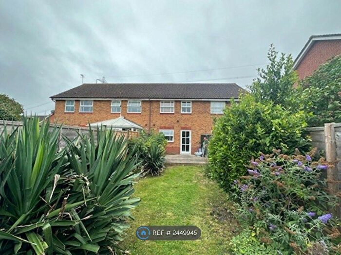 2 Bedroom Terraced House To Rent In Brunstock Beck, Didcot, OX11