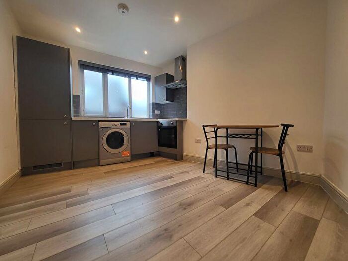 1 Bedroom Flat To Rent In Bradshawgate, Bolton, BL1