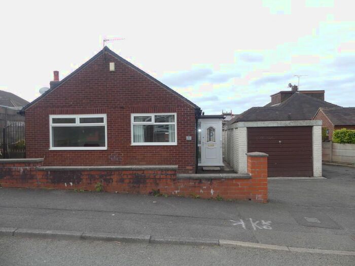 2 Bedroom Bungalow To Rent In Kenton Road, Shaw, Oldham, OL2