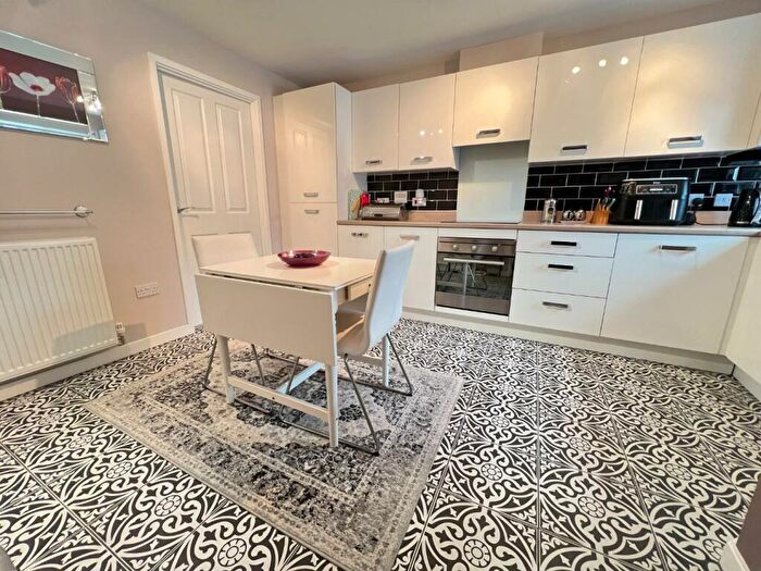 3 Bedroom Town House For Sale In Carlin Close, Bowburn, Durham, DH6