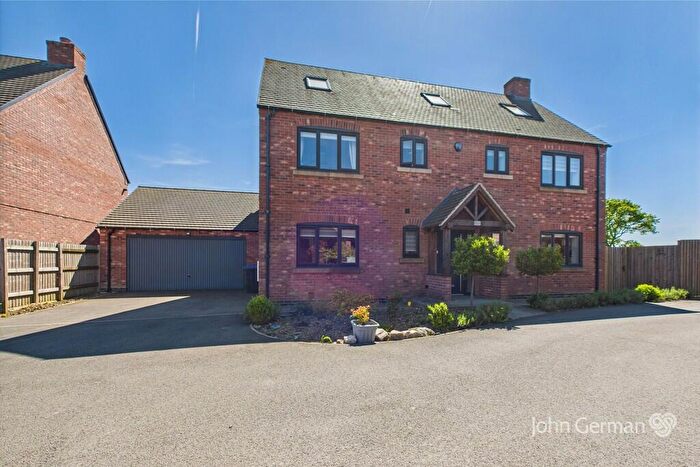 5 Bedroom Detached House For Sale In Elms View, Hulland Ward, DE6