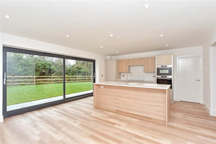 4 Bedroom Detached House For Sale In The Heights, Station Road, Dover, Kent, CT15