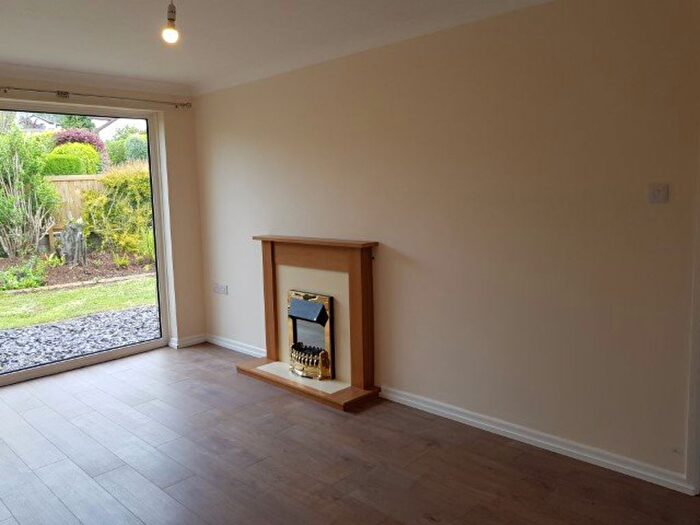 5 Bedroom Bungalow To Rent In Greenmeadow Drive, Parc Seymour, NP26