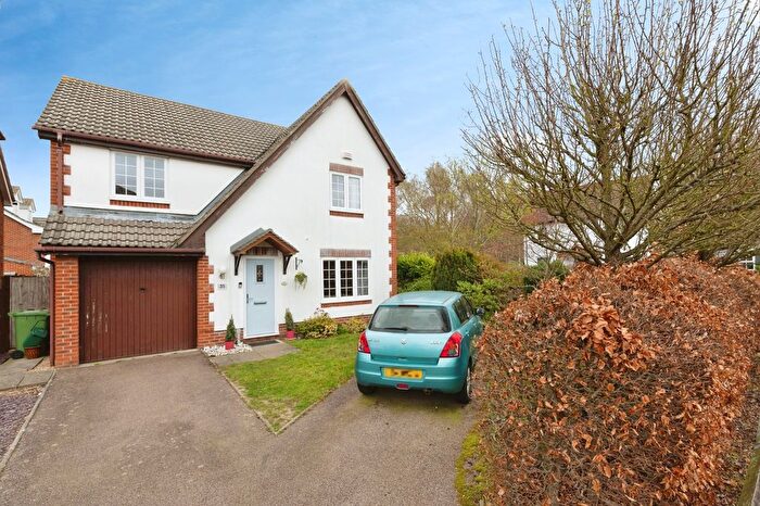 4 Bedroom Detached House For Sale In Saffron Road, Chafford Hundred, Grays, Essex, RM16