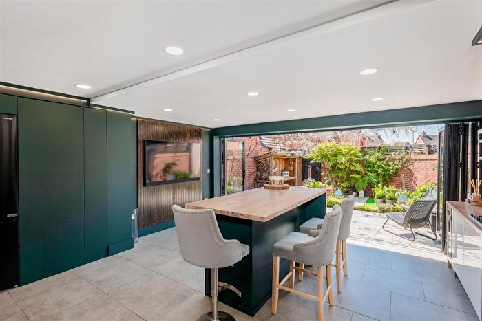 3 Bedroom House For Sale In Rideau Road, Stratford-Upon-Avon, CV37