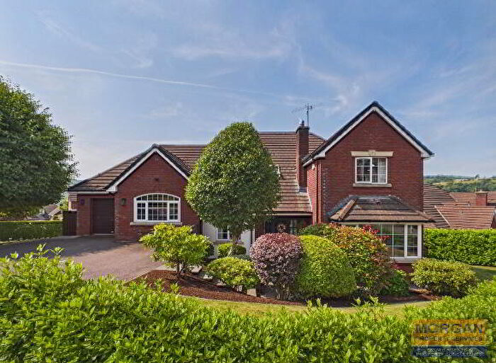 4 Bedroom Detached House With Garages For Sale In Forest Hills, Newry, BT34