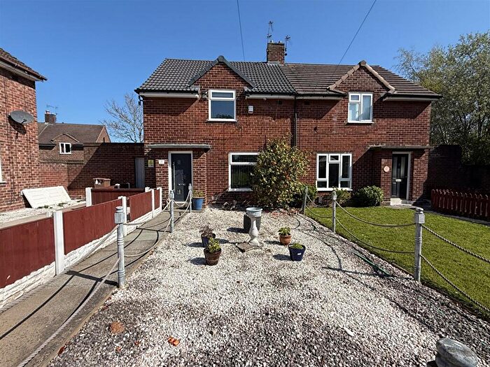 3 Bedroom Semi Detached House For Sale In Palatine Road, Bromborough, Wirral, CH62