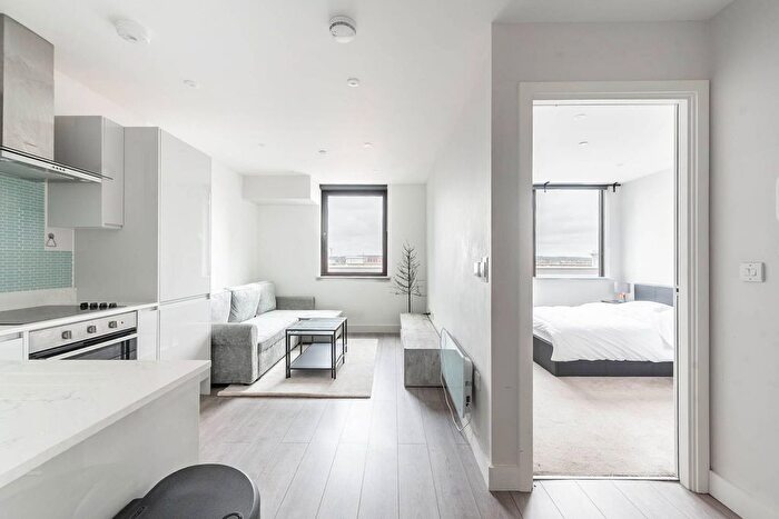 1 Bedroom Flat To Rent In Kymberley Road, Harrow, Harrow, HA1