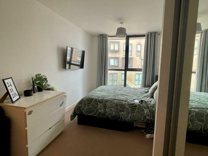 2 Bedroom Flat To Rent In Ionian Heights, Saltdean, BN2