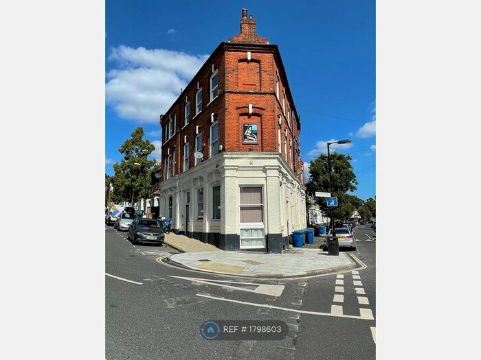 2 Bedroom Flat To Rent In Malfort Road, London, SE5