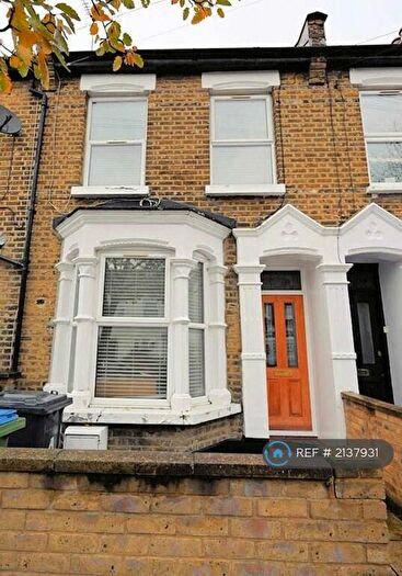4 Bedroom Terraced House To Rent In London, London, E11