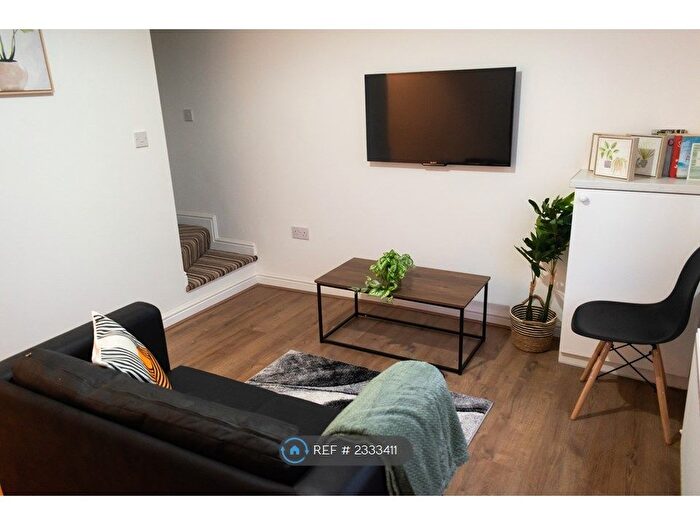 2 Bedroom Terraced House To Rent In Croydon Road, Nottingham, NG7