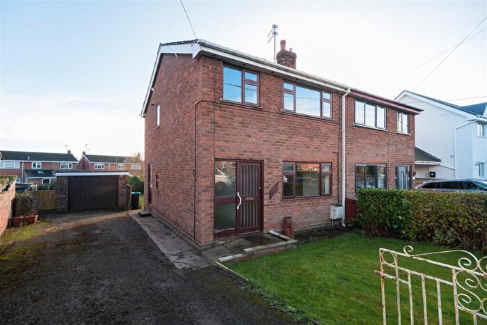 3 Bedroom Semi Detached House For Sale In Eaton Road, Tarporley, CW6