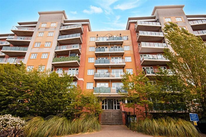 2 Bedroom Flat For Sale In Bridge Court, Stanley Road, Harrow, HA2