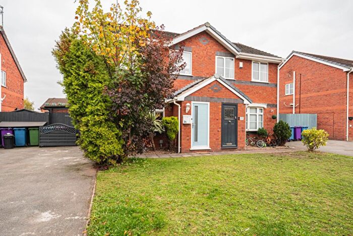 3 Bedroom Semi-Detached House For Sale In Calderwood Park, Netherley, Liverpool, L27