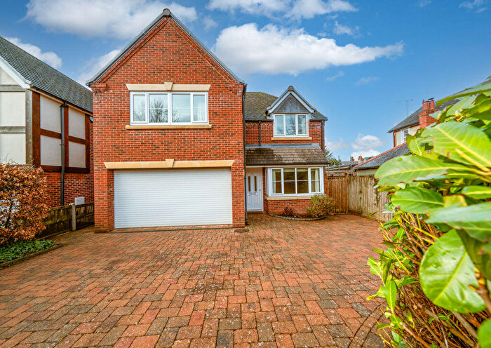 4 Bedroom Detached House For Sale In Russell Road, Kidderminster, DY10