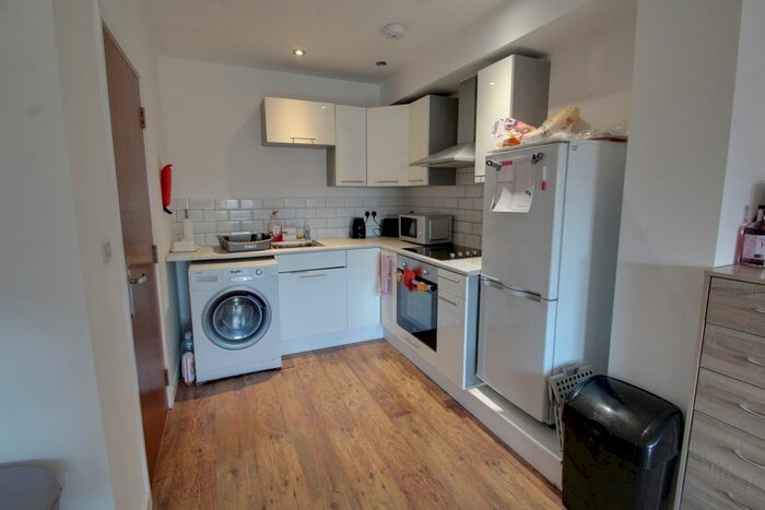 2 Bedroom Flat To Rent In Southampton Street, Leicester, LE1