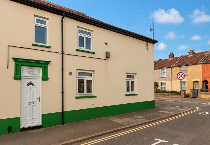 2 Bedroom End Terrace House To Rent In St. Marks Road, Portsmouth, PO2