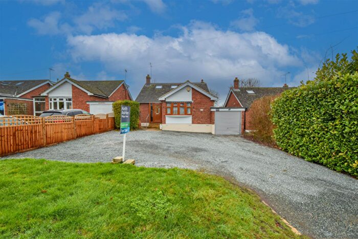 4 Bedroom Detached House For Sale In Ongar Road, Stondon Massey, Brentwood, CM15