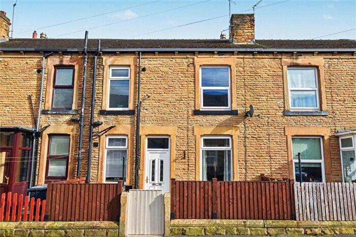 1 Bedroom Terraced House For Sale In Springfield Road, Morley, Leeds, LS27