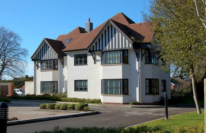 2 Bedroom Apartment To Rent In Stretton Close Penn, HP10