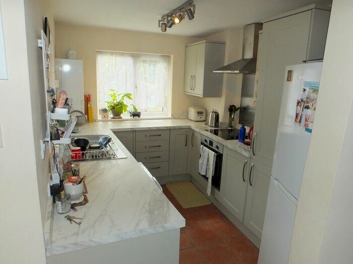2 Bedroom Cottage To Rent In Little East Street, Lewes, BN7