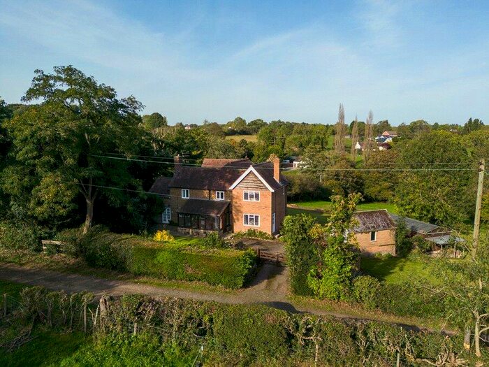 3 Bedroom Detached House For Sale In Gorst Hill, Rock, Kidderminster, Worcestershire, DY14