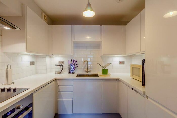 1 Bedroom Flat To Rent In Latchingdon Court, Forest Road, London, E17